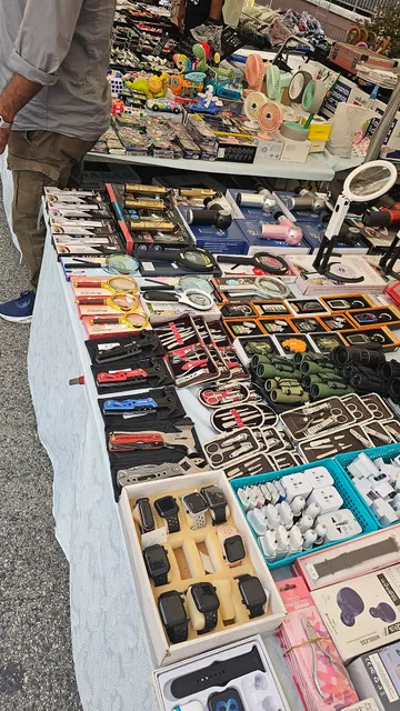 Rimini Street Market