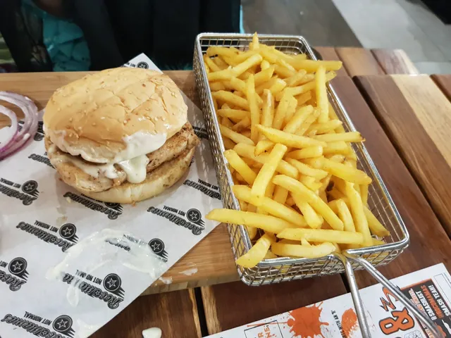 RocoMamas Nelson Mandela Square - Halaal