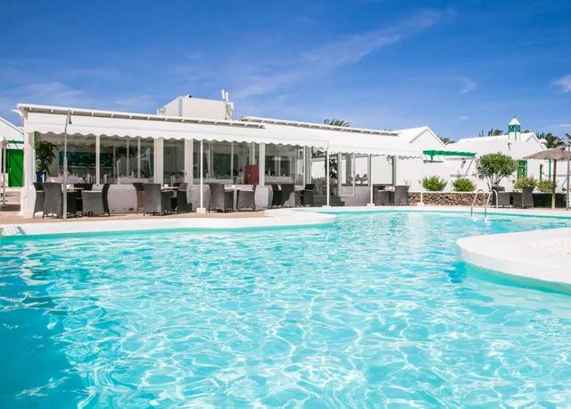 Apartamentos LIVVO Las Gaviotas