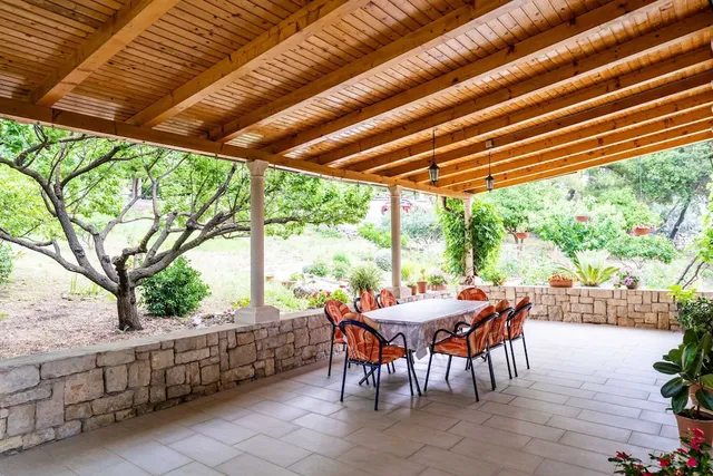 Apartment & Rooms Papa