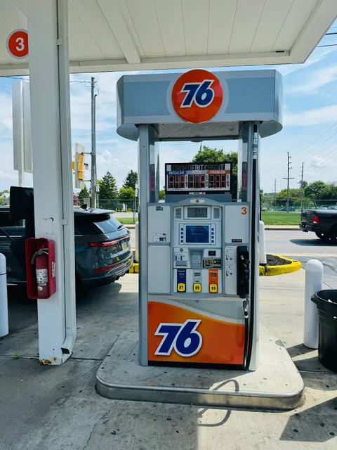 Kennett Quick N Fresh Mart