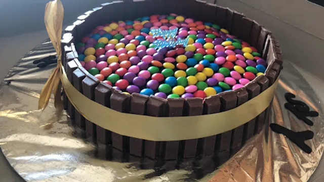 AAAAAHA !! Cafe and Cakes