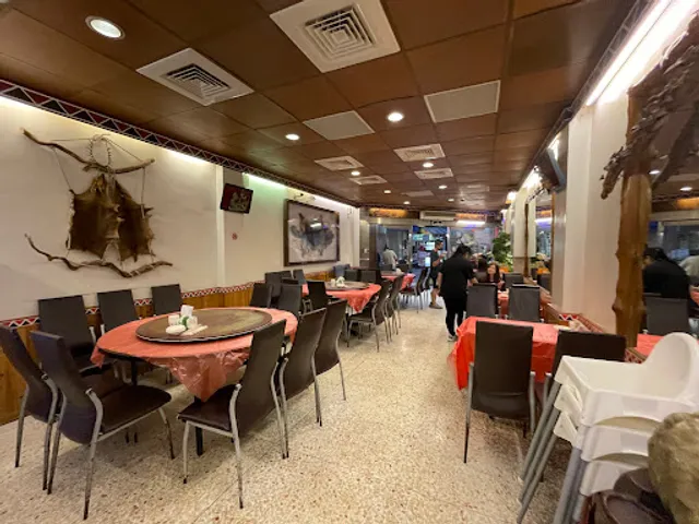 日月潭新山味邵族風味餐廳