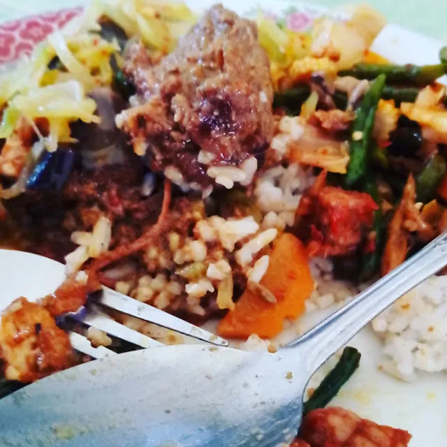 Rumah Makan Pagi Sore