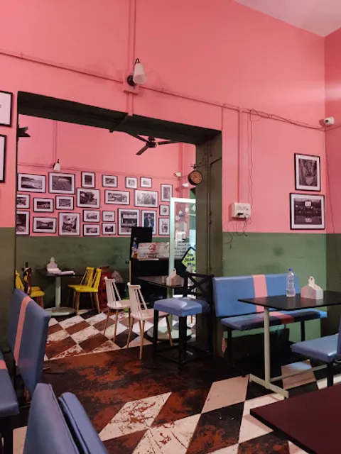 GEMINI FAMILY RESTAURANT & BAR