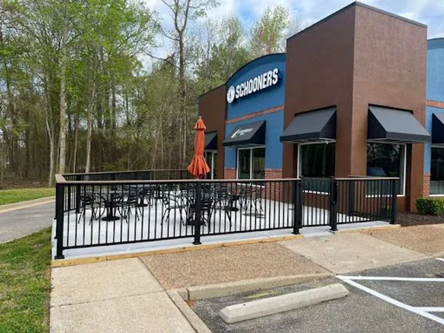 Schooners Grill Poquoson