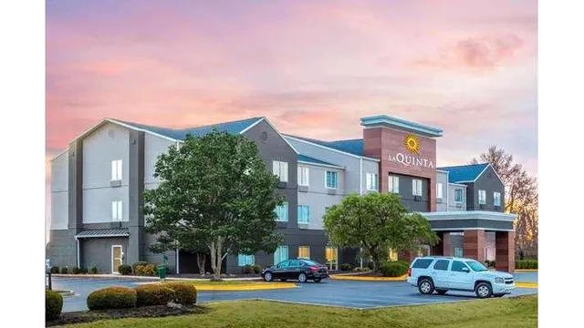La Quinta Inn & Suites by Wyndham Hopkinsville