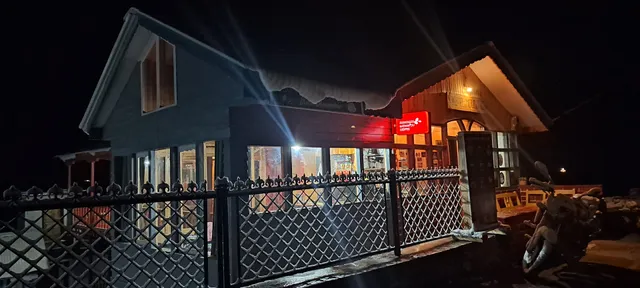 Hotel mount view ngawal