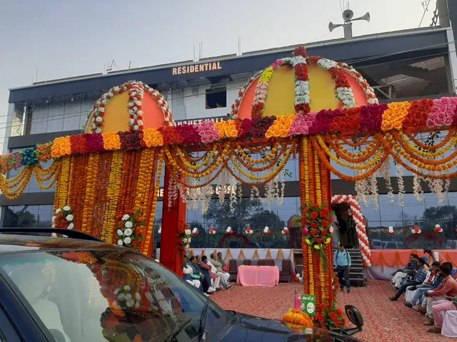 Anamika International