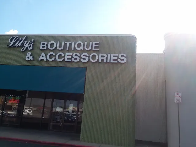 Lily's Boutique