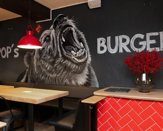 Pops Burger & Sportsbar