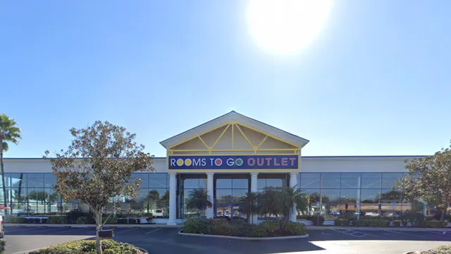 Rooms To Go Outlet