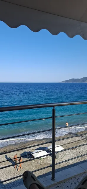 Thassa Beach apartments