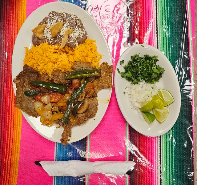 El Tepeyac Restaurant