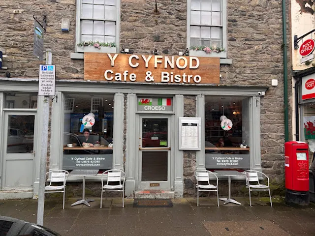 Y Cyfnod Cafe & Bistro
