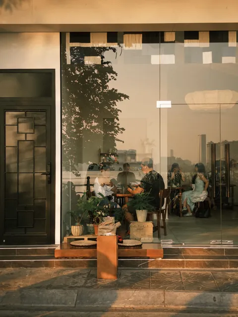 Two Chairs Coffee Lab