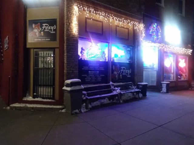 Foxy's Chill and Grill