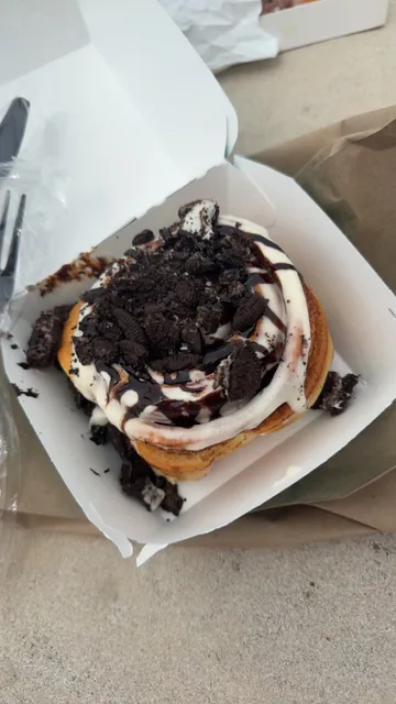 Cinnabon