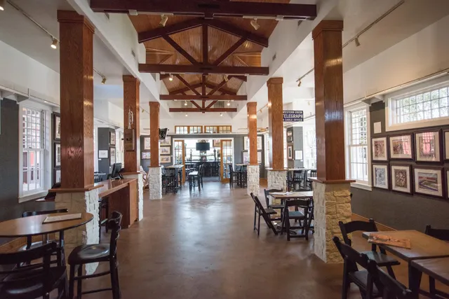 Benjamin Knox Gallery & Framing