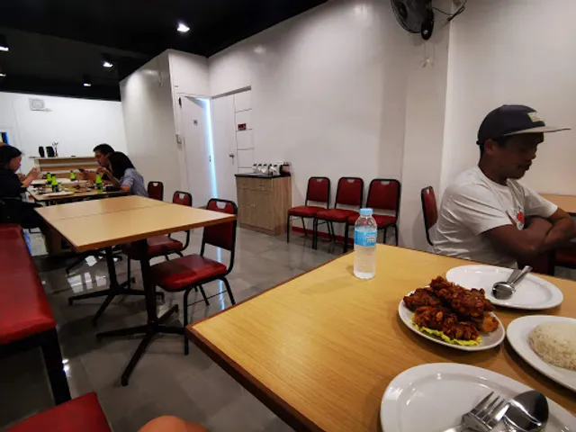 Luisa’s Fried Chicken