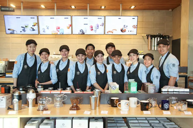 Tom N Toms Coffee - Bacolod