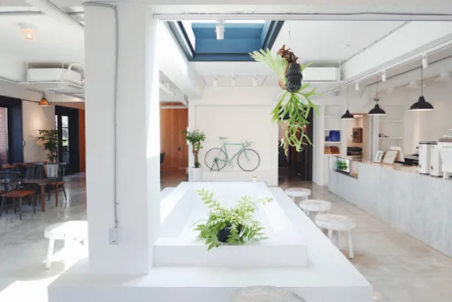 Loiter - Coffee Shelter