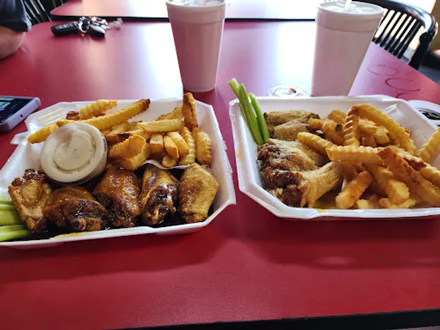 Station One Hot Wing Cafe