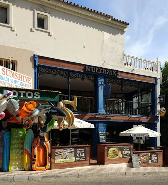 Mulligan’s Irish Bar Montemar