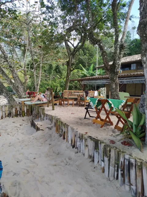 Restaurante Casa Caiçara na Praia do Cachadaço