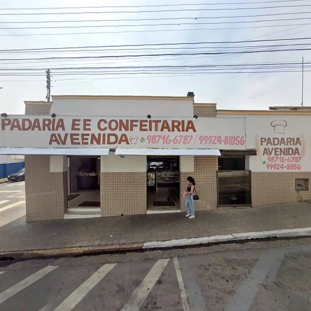 PADARIA E CONFEITARIA AVENIDA