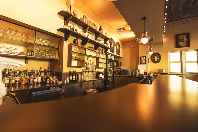 Birdies Cabaret Theater and Lounge