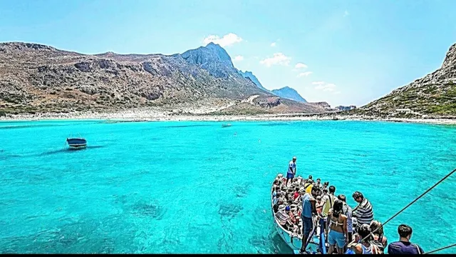 Stavros sea bungalow