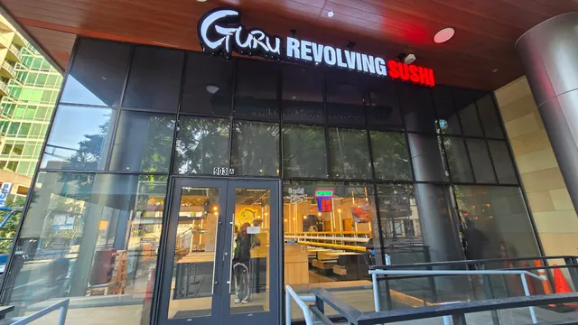 Guru Revolving Sushi