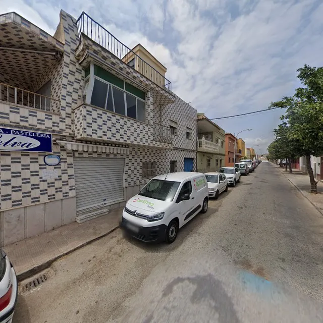 Panaderia-Pasteleria Selva