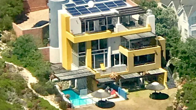 Crayfish Lodge Sea & Country Guest House