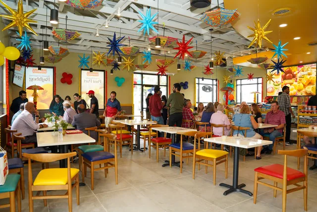 Bikanervala Indian Restaurant (Overland Park)