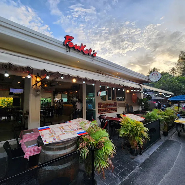 Fouket’s Phuket Restaurant