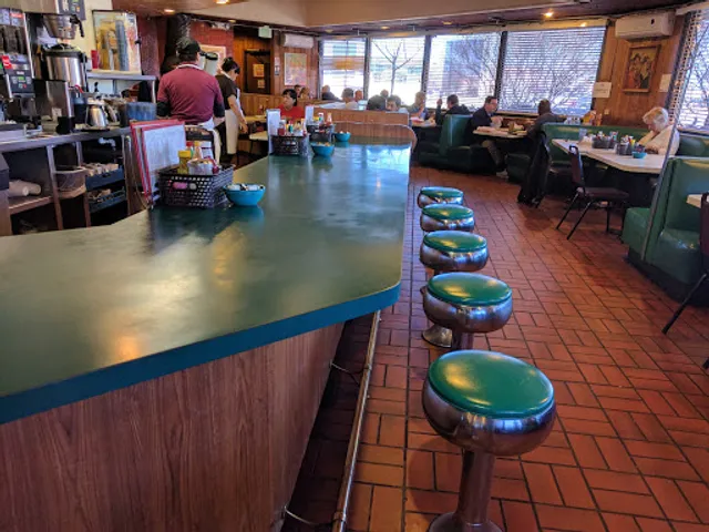 Mama's Daughters' Diner