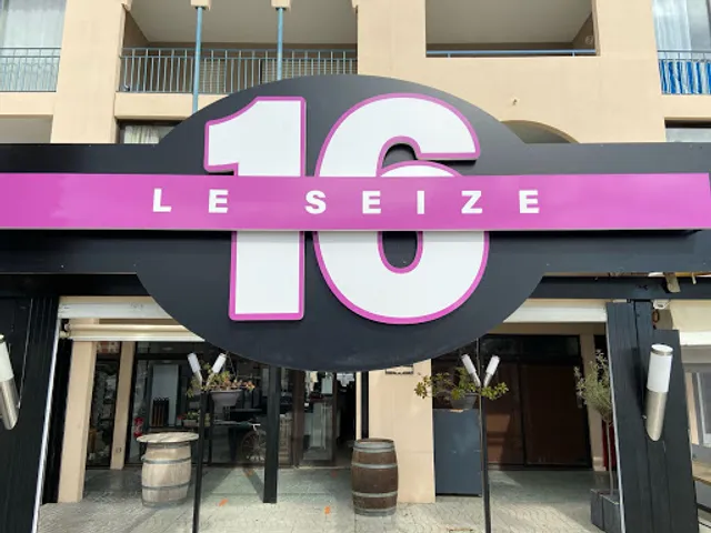 Le seize - 16