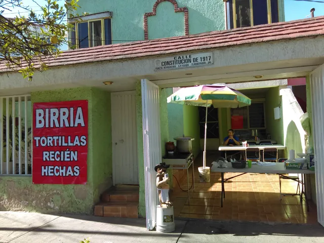 Birrieria Revolucion