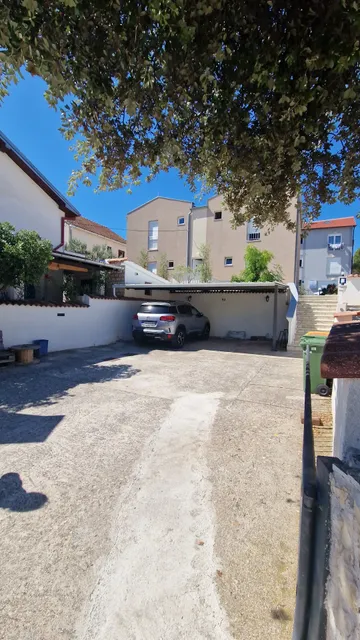 Apartments Mais Tisno