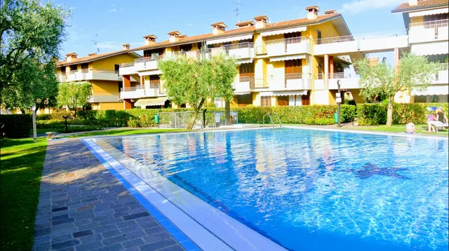 Garda Casa Camelia CIN IT017179B4XG2XFJSN