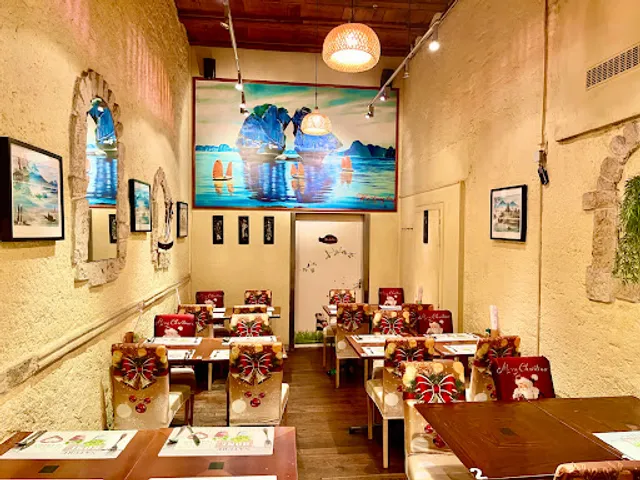 Vietnam House - Specialities and famous Sandwiches