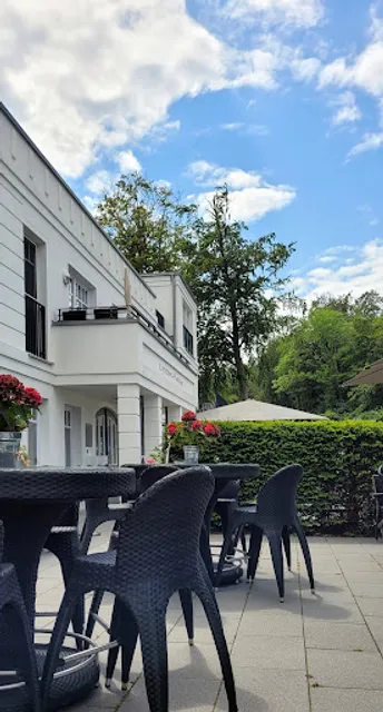 Schwanen Café & Bistro