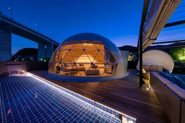 Awajishima Glamping Beach Villa Sazanami