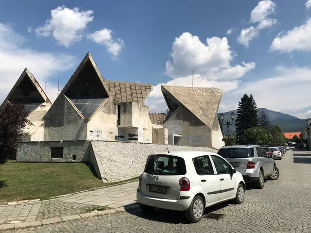 Memorial and Cultural Center