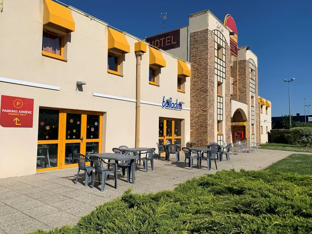 Hôtel initial by balladins Tours Sud