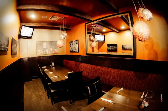 Selma's Chicago Pizzeria & Tap Room