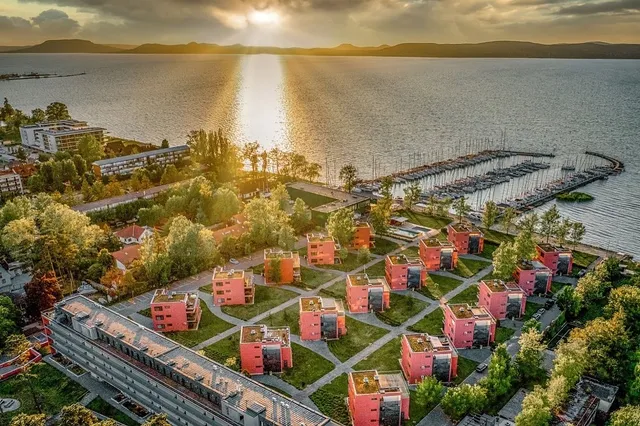 BL Lakeside Apartman