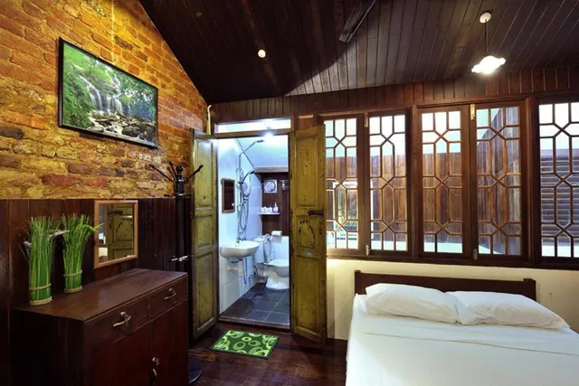 Rumah Tumpangan Silver Shine